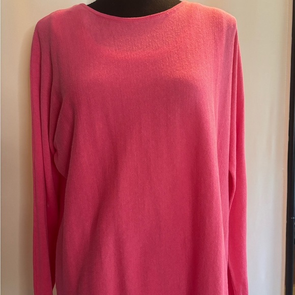 Chic Pink Sweater - Picture 2 of 8